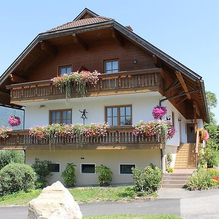 Pension Neuhof Ossiach Esterno foto